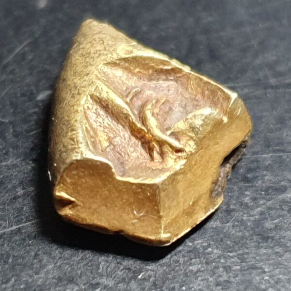 Syailendra Cailendra Kingdom Indonesia Gold Fragmen ca 7th-10th C - Image 3