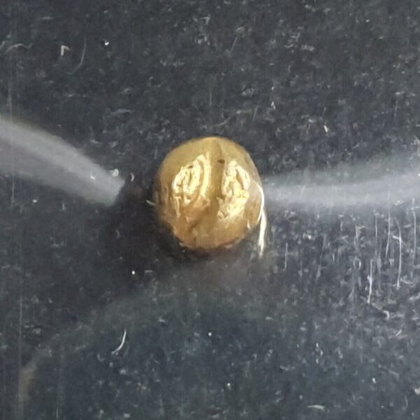 Shailendra Dynasty Indonesia 1/4 Gold Massa Kupang 0.44 gr ca 10th-12th C. AU - Image 4
