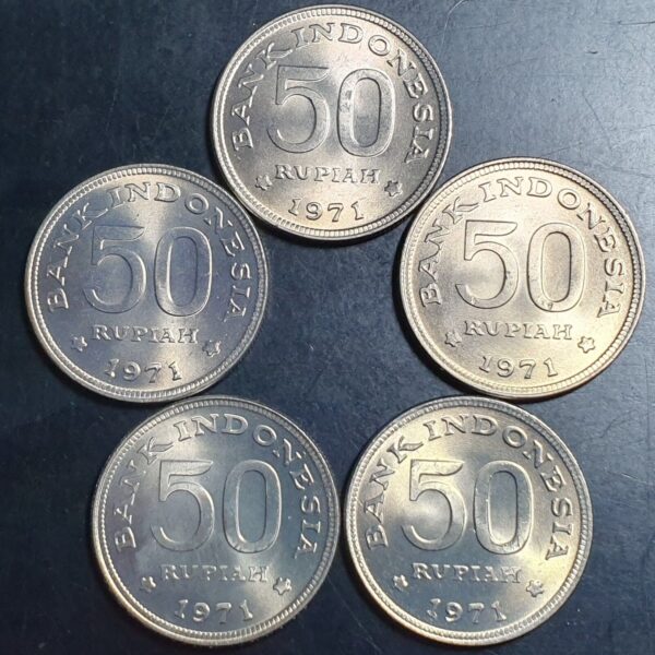 Lot 5 Pcs Indonesia 50 Rupiah Bird of Paradise 1971 UNC Taken from Roll - Image 2