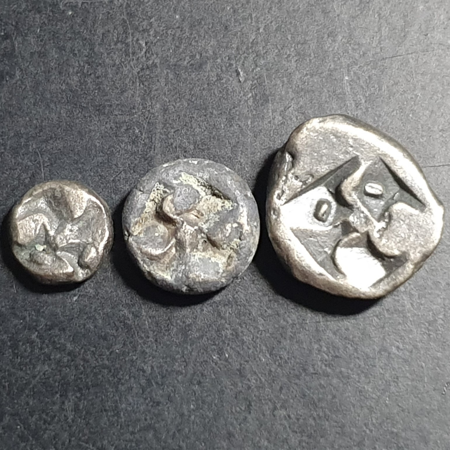 Indonesia Sailendra Kingdom Set 3 Pcs 1/4 1/2 1 Massa Silver 850-1150 AD